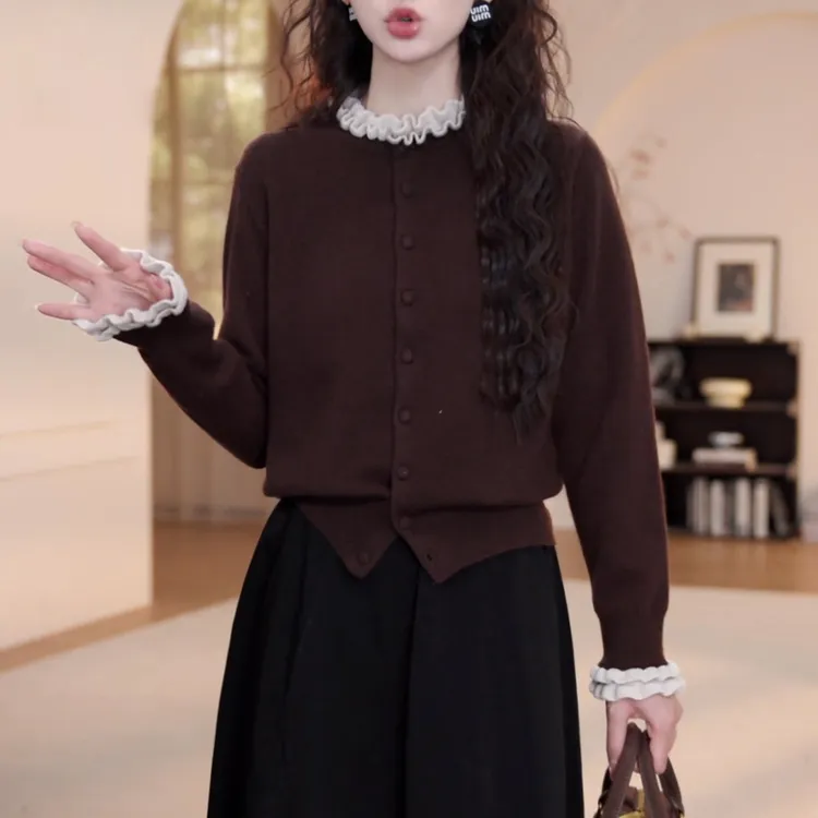 韩系撞色花边长袖针织衫毛衣女2025春秋新款设计感显瘦打底衫上衣