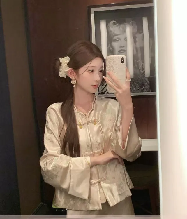 2025缎面国风外套重工刺绣新中式外搭开衫绝美女装盘扣唐装上衣秋