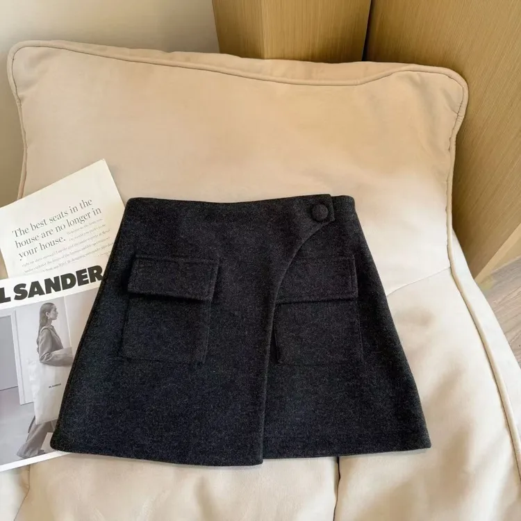 【豆子推荐】8716 冬季不规则设计感高腰A字短裙减龄显瘦拉链裙子