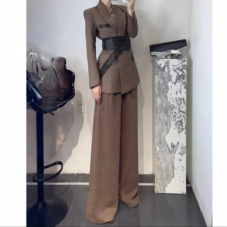 OUPAN欧盼深圳南油原创2025秋季新款西服长裤配腰带三件套897