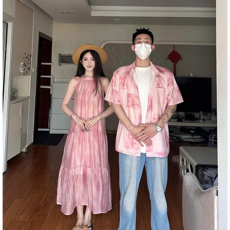 【情侣装】夏季挂脖韩版时尚连衣裙宽松百搭男衬衫粉色一裙一衣