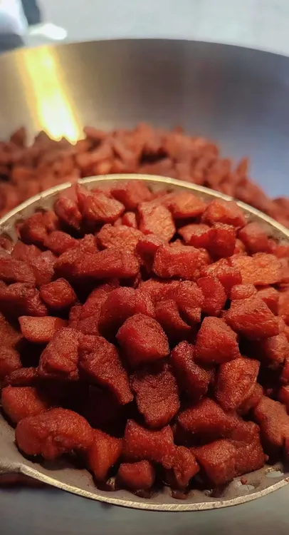 贵州特产精品肥肉颗粒脆哨特色小吃糯米饭拌面专用