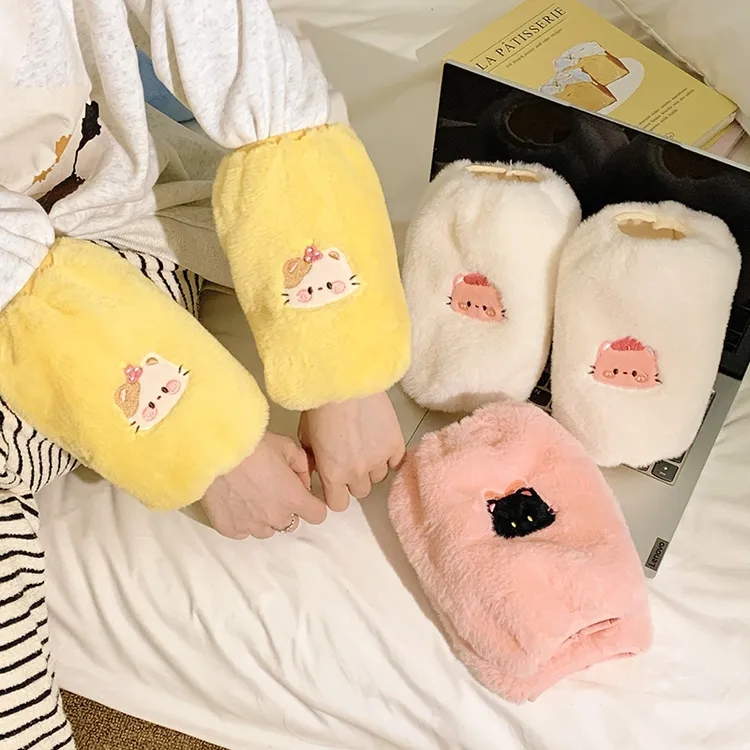 冬季防脏耐污套袖成人办公室工作可爱防污毛绒儿童学生袖套
