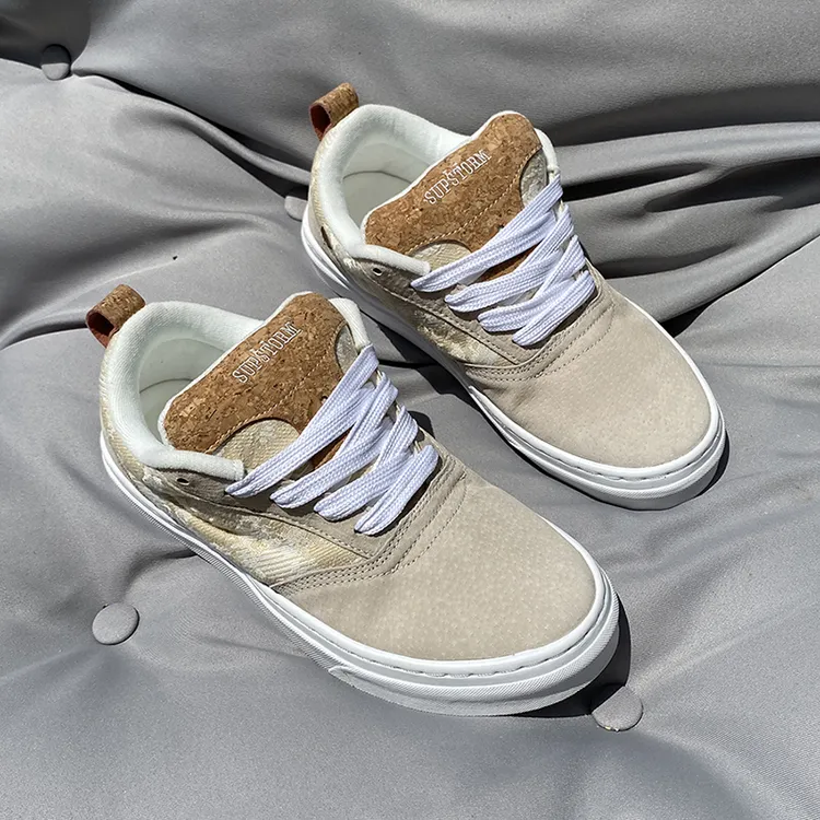 秋冬新款米黄色低帮面包鞋男鞋女鞋运动休闲帆布大码情侣款厚鞋舌