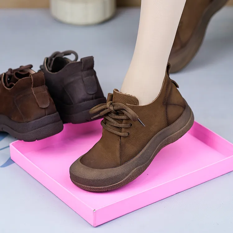 856881春秋新款真皮舒适女单鞋粗跟复古百搭休闲款软底软面女皮鞋