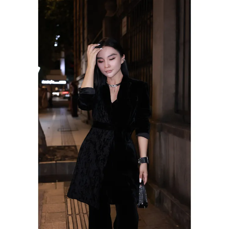 【妙妙精选】HUANGNAJI夜华-丝绒时尚气质桑蚕丝设计感西装6385