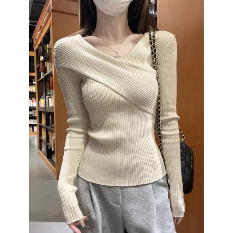 个性不规则交叉上衣秋冬季复古洋气掐腰长袖针织衫内搭打底毛衣女