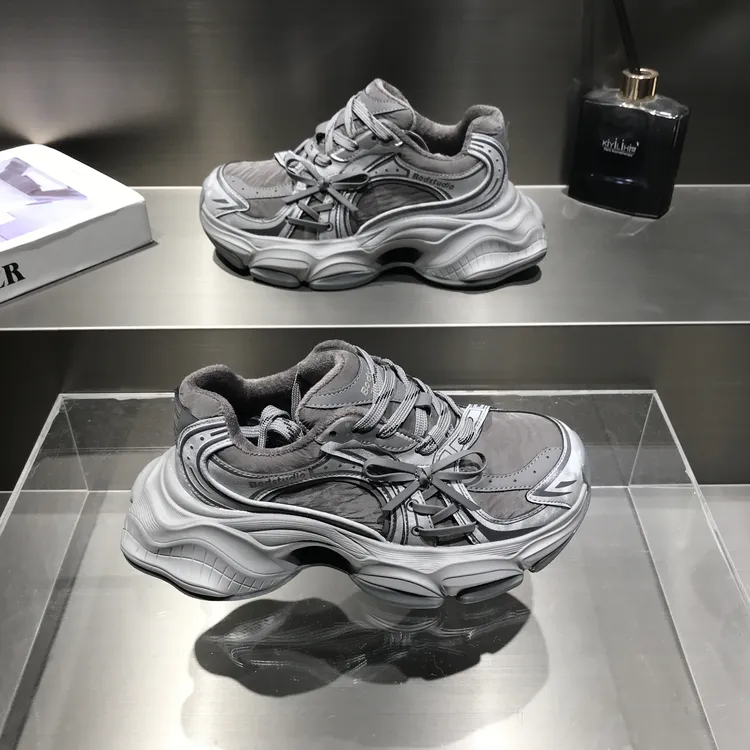 潮牌加绒老爹鞋女2025冬季新款厚底小个子增高保暖时尚休闲运动鞋