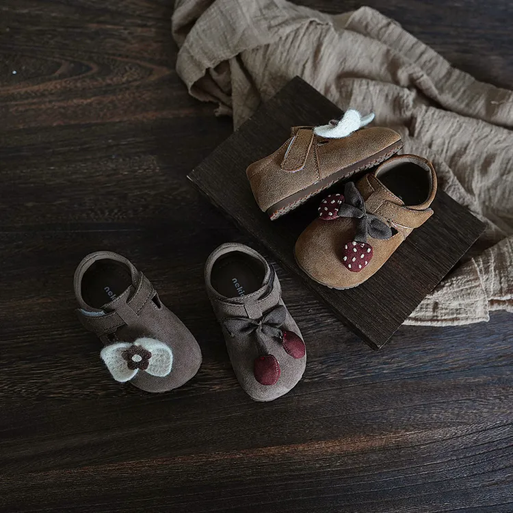 752小童婴儿鞋秋季新款可爱卡通勃肯鞋软底皮鞋女宝宝防滑学步鞋