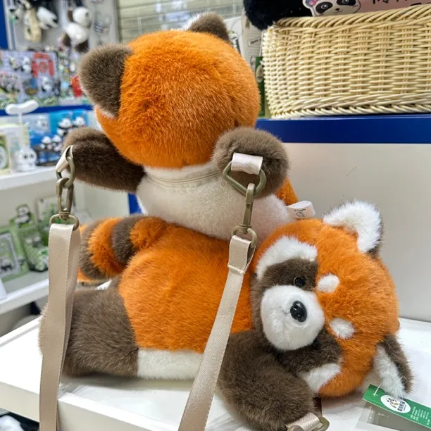 基地同款小浣熊趴趴斜挎包