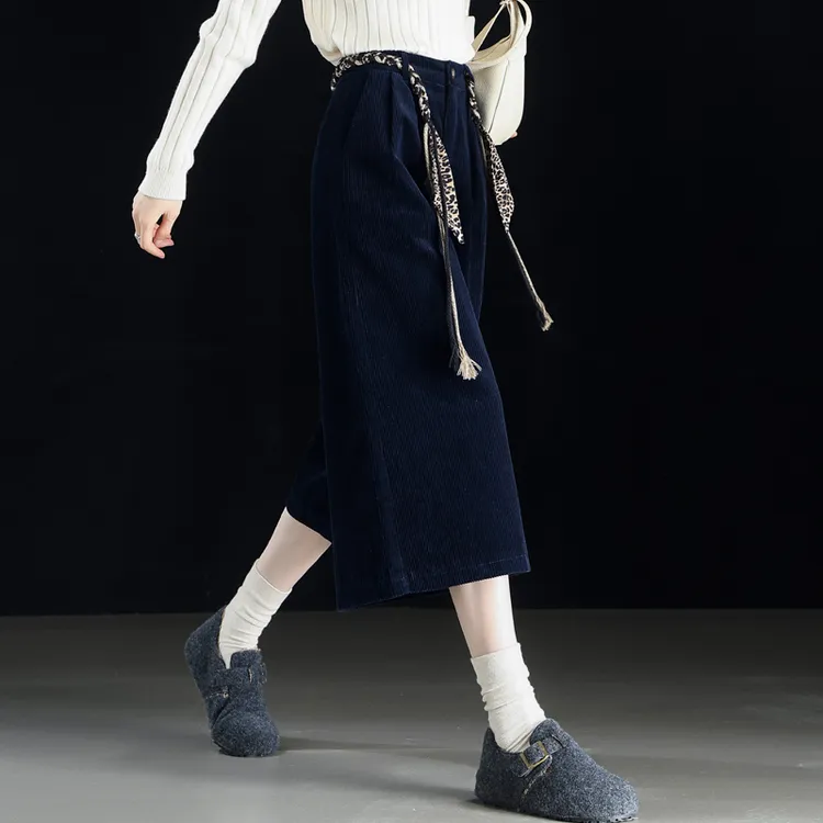 藏蓝色灯芯绒裤子女2025新款秋冬七分直筒阔腿裤女小个子高腰靴裤