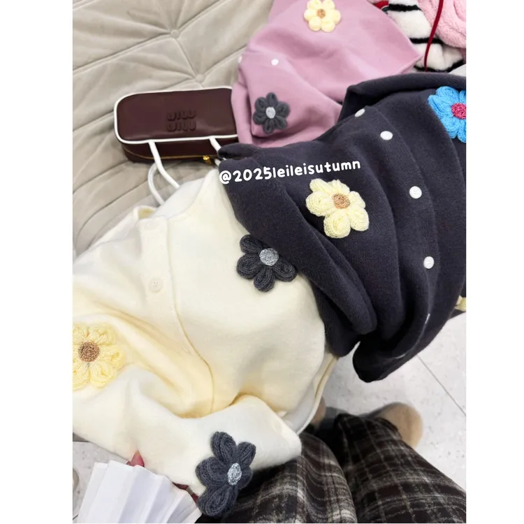 晶咕【向阳花！】复古立体花朵单排扣针织无袖马甲上衣