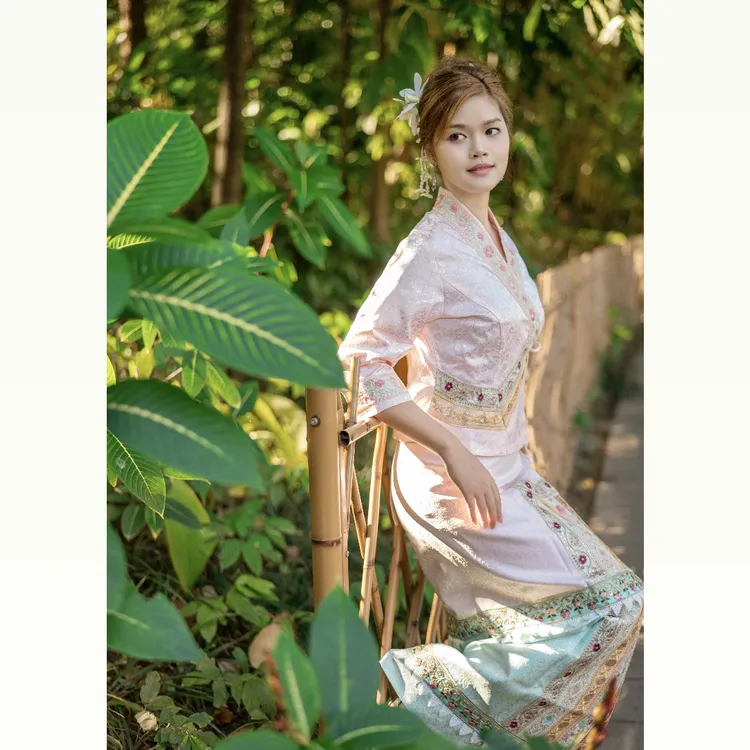 西双版纳民族风傣族新款重工拼接刺绣女士套装