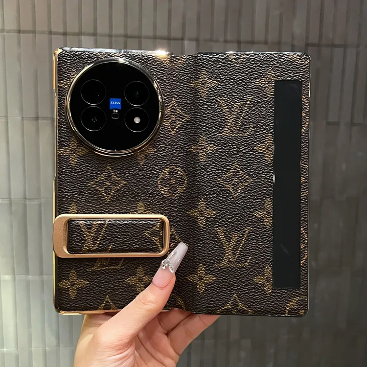 适用vivoxfold5折叠屏手机壳腕带旋转支架全包防摔智能视窗保护套