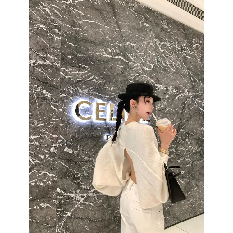 区区欧阳【解构挂！博主日常】后背开叉长袖宽松拼接蝙蝠袖针织衫