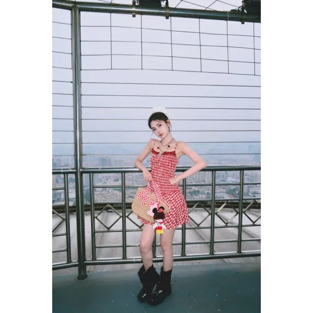 赵小小【微醺朗坶】甜美可爱风红格子褶皱纯欲辣妹显瘦连衣裙28707