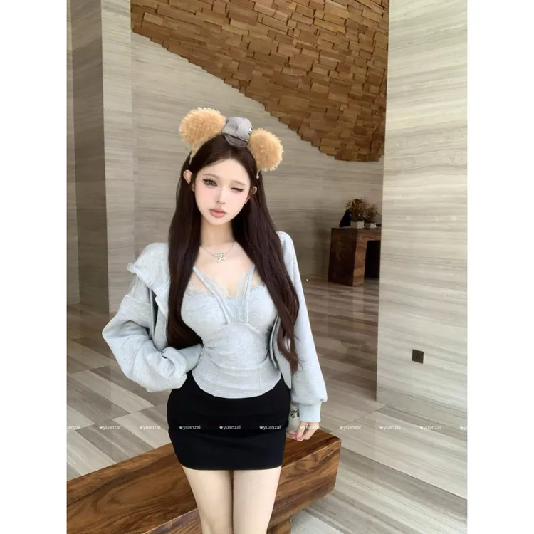 【Hello BB】拼接蕾丝自带胸垫吊带背心女秋季短款连帽宽松卫衣外套