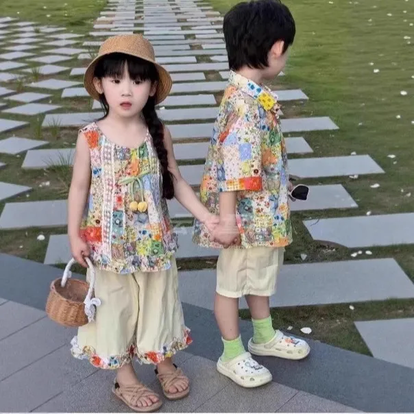 儿童兄妹夏季度假套装2025新款男女宝多巴胺碎花背心衬衫沙滩服薄