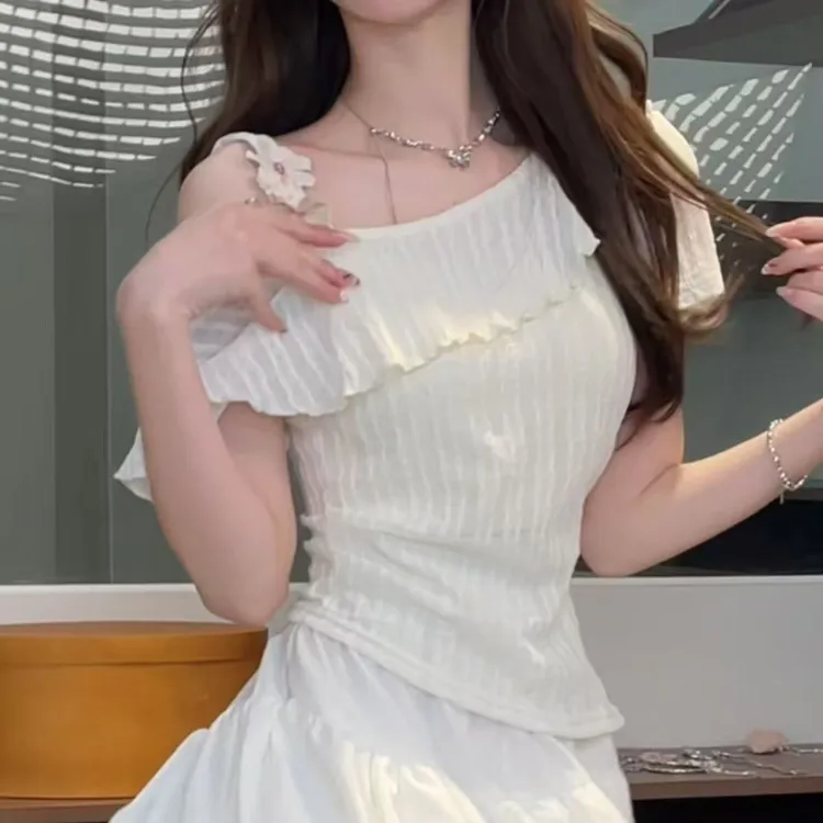 原版布料原版做法 2025新款露肩甜辣荷叶边短袖T恤女装斜领