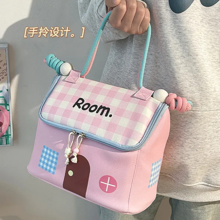 MOMOI小房子化妆包高颜值2025新款可爱便携大容量女生洗漱收纳包