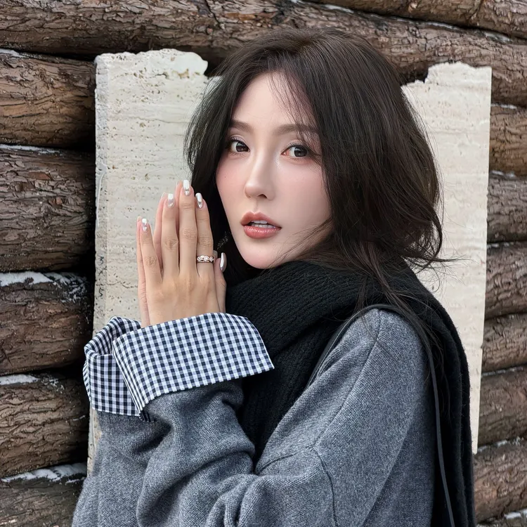 Moprobably李予诺「灰阁」"100%绵羊毛"格子拼接套头毛衫L5376090