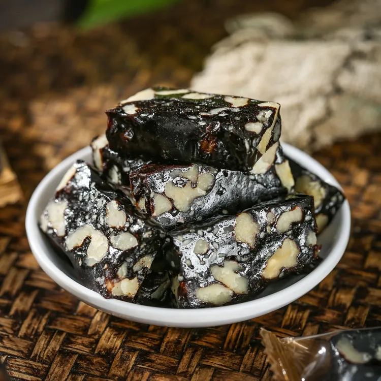 九黑糕10种黑食材黑芝麻黑桑葚核桃传统九蒸九晒中式糕点零食