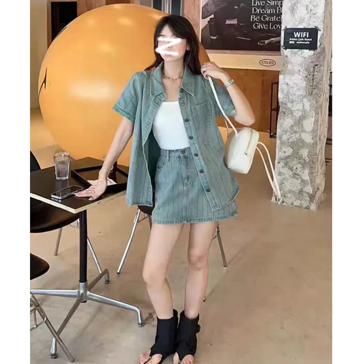 时尚复古做旧短袖牛仔衬衫外套女夏季2025年高腰超火a字短裙套装