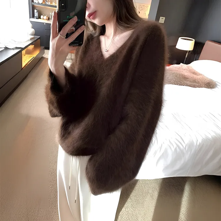 美拉德咖色v领仿水貂绒毛衣女秋冬慵懒风宽松软糯内搭针织衫上衣