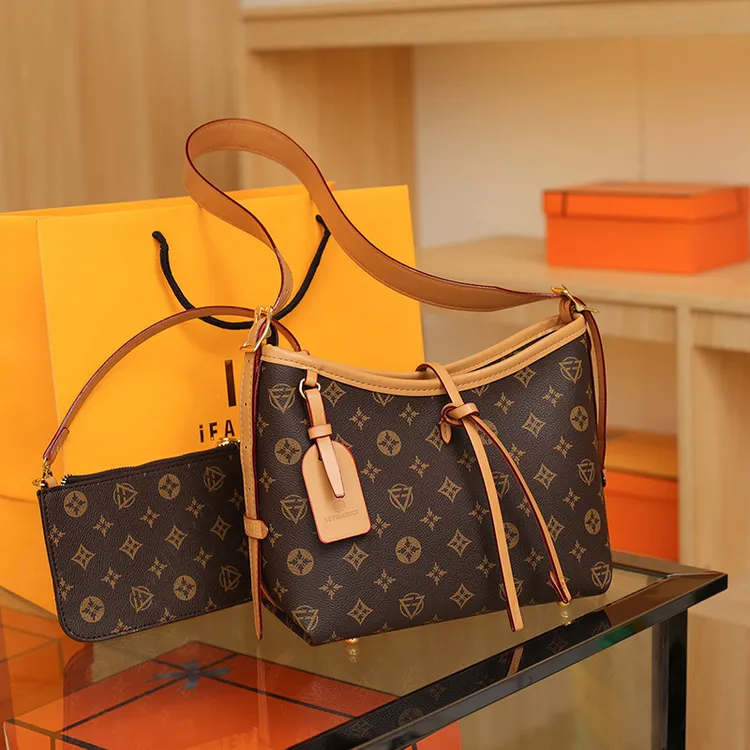 大容量包女新款通勤百搭背包时尚托特包女士单肩双肩包真皮斜挎包