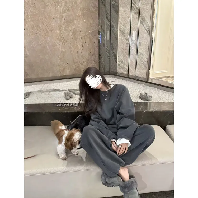 慵懒奥粒绒复古银狐绒松弛卫衣卫裤套装   60963