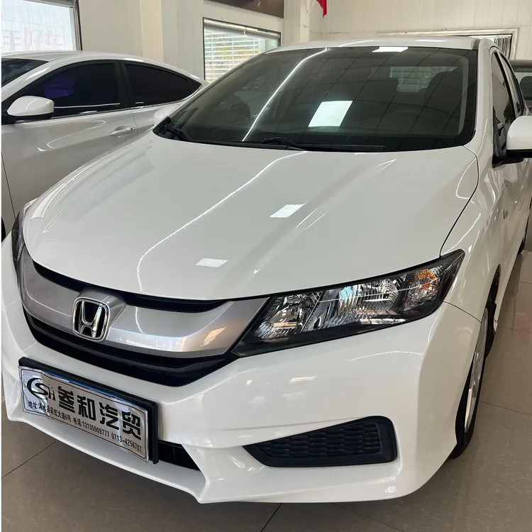 本田锋范 高性价比精品二手车 高品质车况佳家用代步经济省油轿车