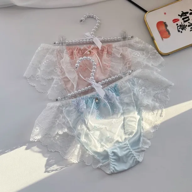 日系少女刺绣蕾丝三角内裤纯欲高开叉包臀性感纯欲底裤女士包臀