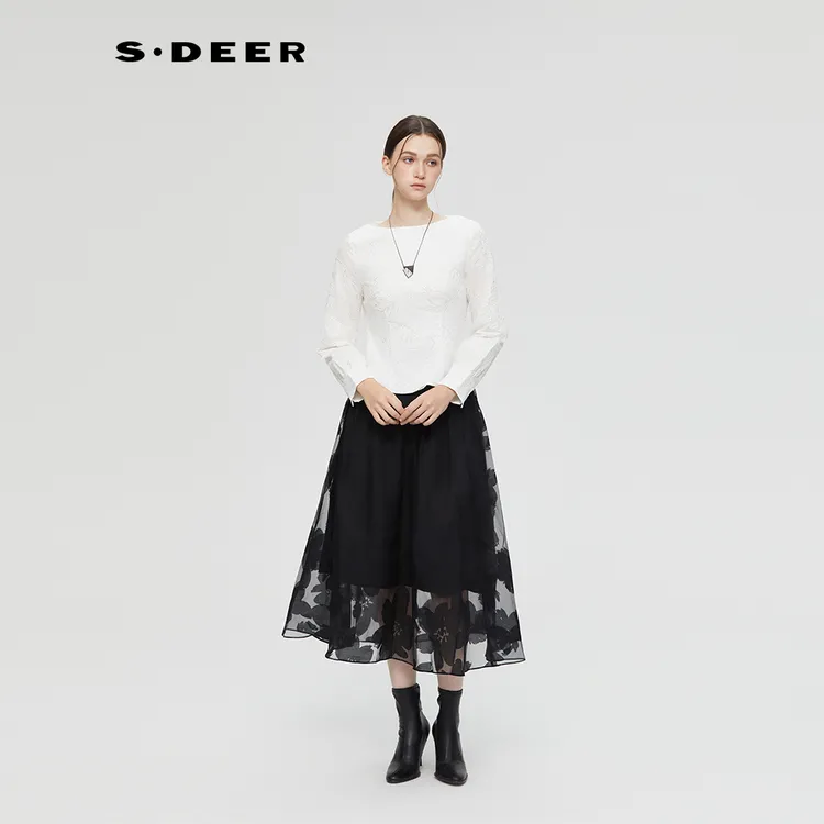 S·DEER圣迪奥女装白色气质长袖短款百搭秋季设计师上衣S253Z0540