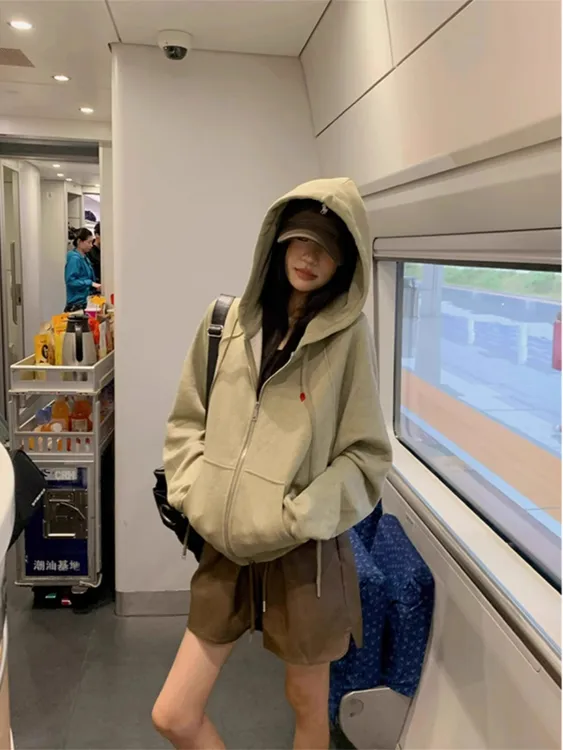 刺绣爱心连帽卫衣女春秋2025韩系宽松休闲慵懒风拉链开衫上衣外套