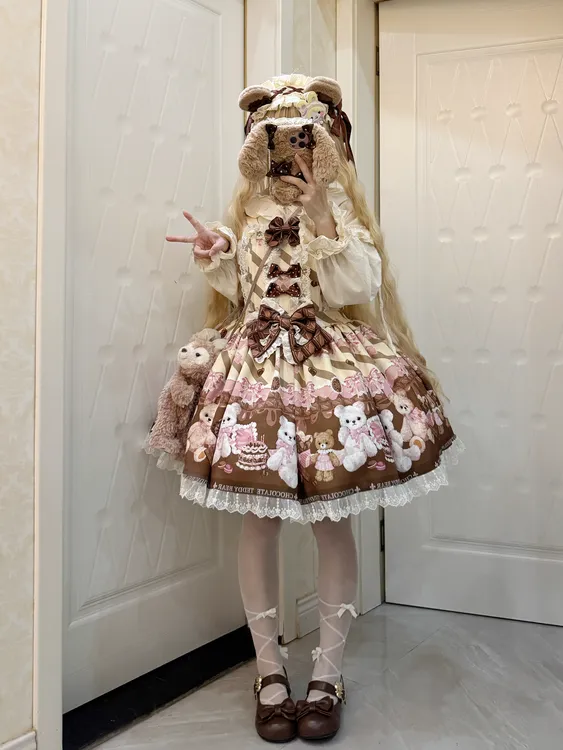 原创新款doll感背带待征名巧克力配色Lolita甜款洛丽塔日常印花