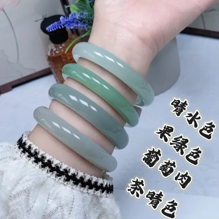 天然绿东陵玉镯晴水色正圈大气淑女风适合送礼古风多样性发其一
