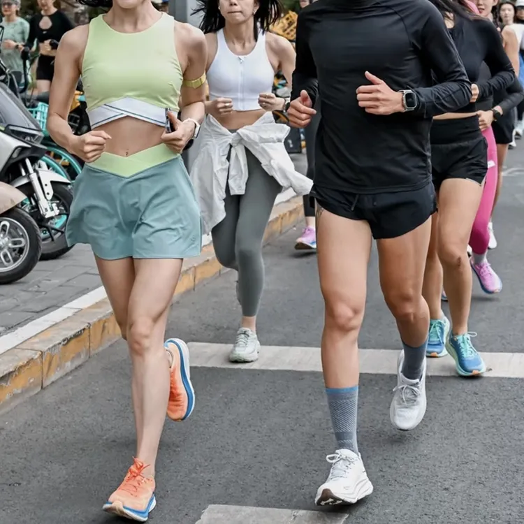 苦等三个月！抵债货！MD减震中底男女户外透气飞织运动休闲鞋跑鞋