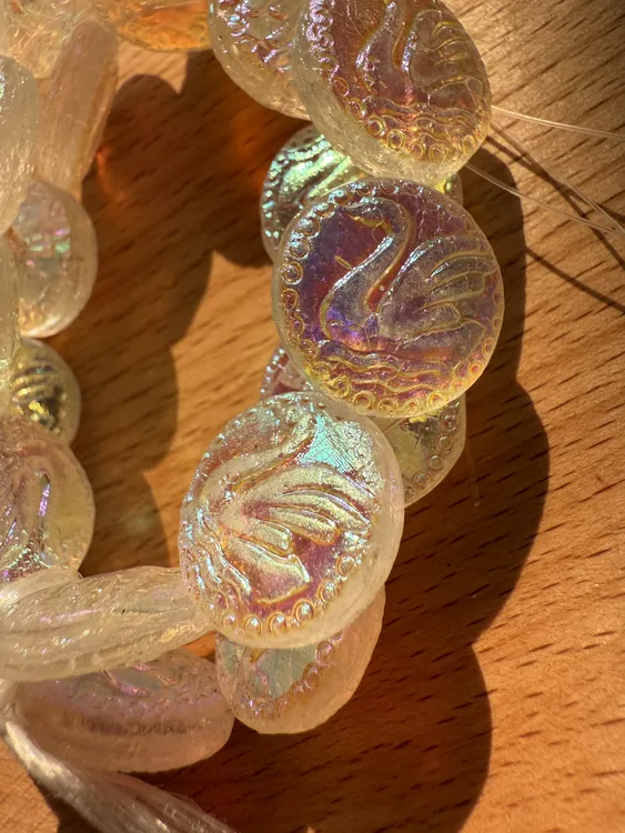 捷克琉璃珠 默认微瑕 介意勿拍，全店满39元飞非偏远包邮，20点开播