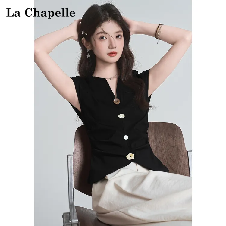 拉夏贝尔设计感独特纽扣拼接短袖T恤女夏季飞飞袖修身绝美小上衣