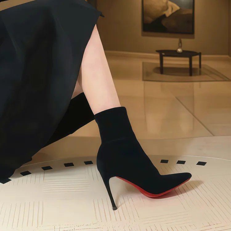 【DESROLAN】红底瘦瘦靴2025秋冬新款高跟短靴女绒面尖头细跟弹力靴