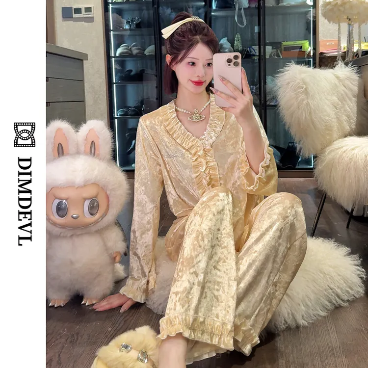 DIMDEVL/汀黛甜杏微漾小鸡黄秋冬甜美金钻丝绒可外穿家居服睡衣套