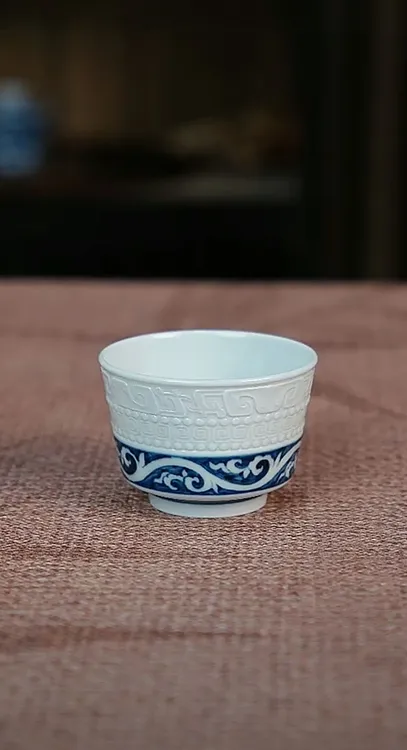 【九鼎】卷草纹单杯陶瓷