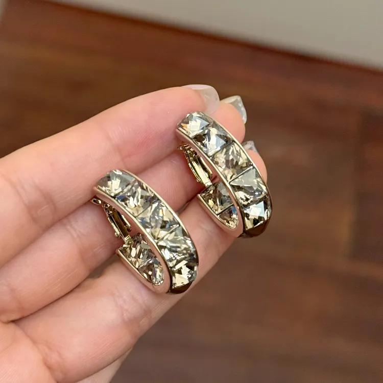 铜合金合成锆石耳饰 E0637 东大门定制手工秋冬高级耳圈