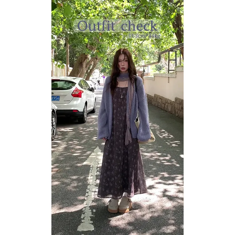 MARIE.COCO法式慵懒风紫色飘带软糯毛衣外套女秋季碎花吊带连衣裙