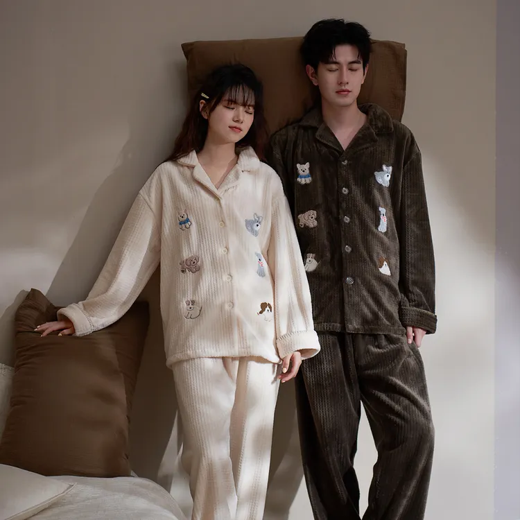 思莉太太情侣珊瑚绒睡衣女冬季加厚加绒2025新款可外穿男士家居服