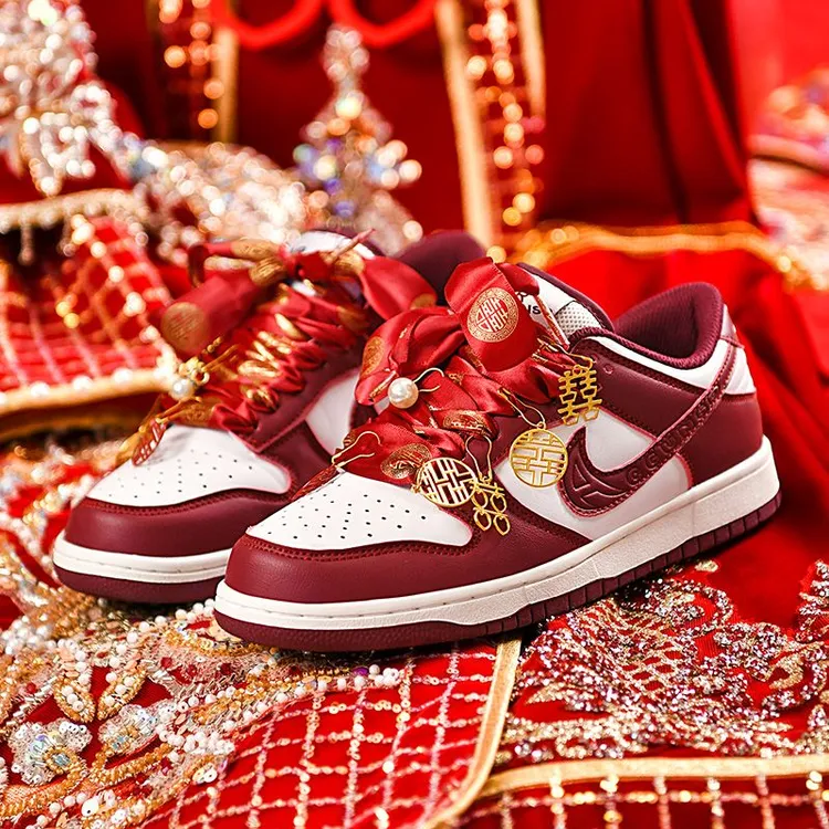 女鞋红色aj婚鞋高颜值AJ1dunk板鞋新婚礼物平底鞋带结婚配饰婚鞋a
