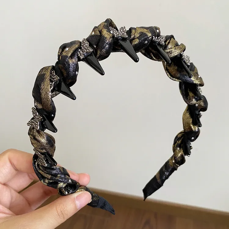 小众设计感满钻网红带齿发箍女复古豹纹头箍高颅顶显脸小洗脸发卡
