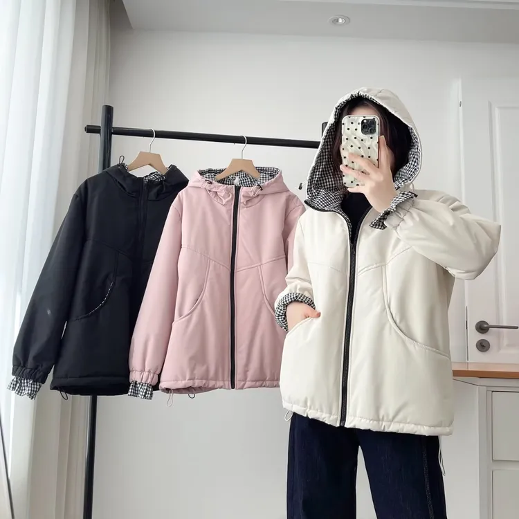 莘莘大码    冬季新款连帽格子撞色拼接休闲简约百搭棉服外套