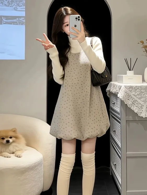 孕妇装秋冬装时尚洋气碎花花苞裙两件套法式孕期穿搭连衣裙套装女