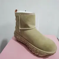 冬季羊毛侧拉链雪地靴EA240100